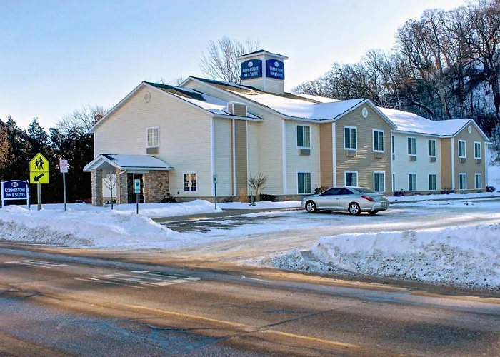 Cobblestone Inn & Suites - Durand